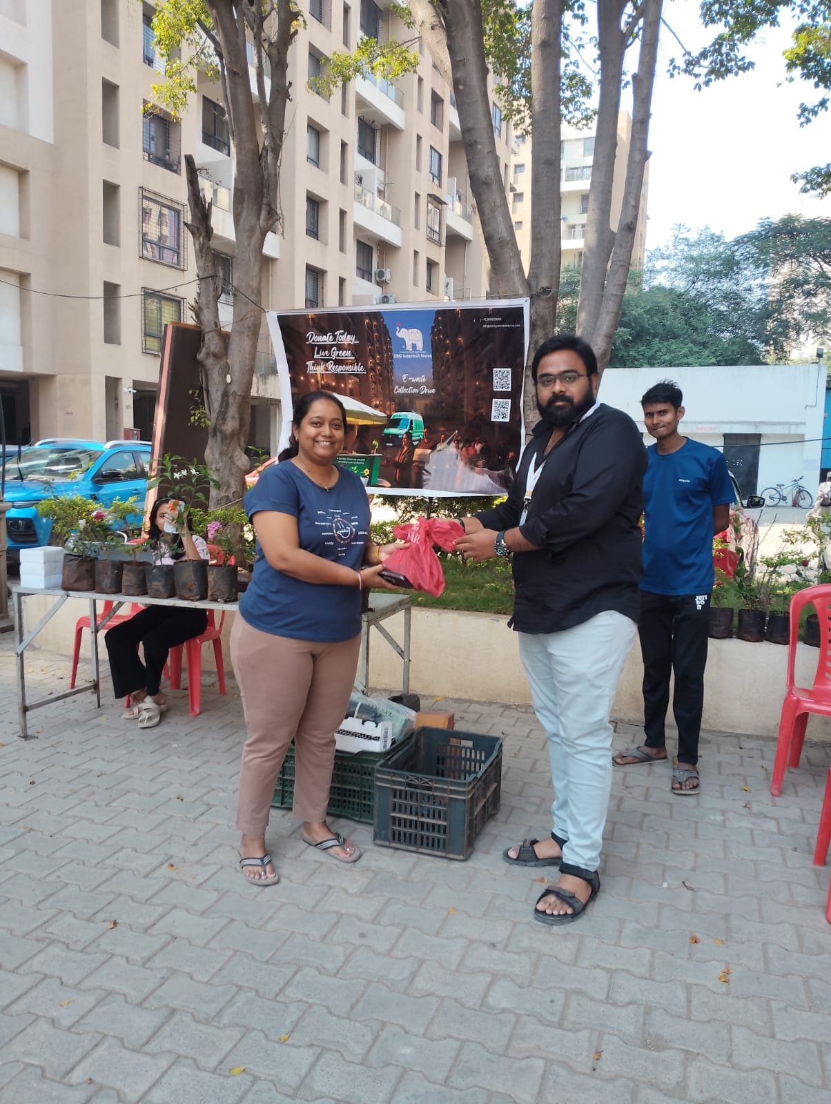 Ivy Botanica – E-Waste Collection Drive - Gallery Image 14