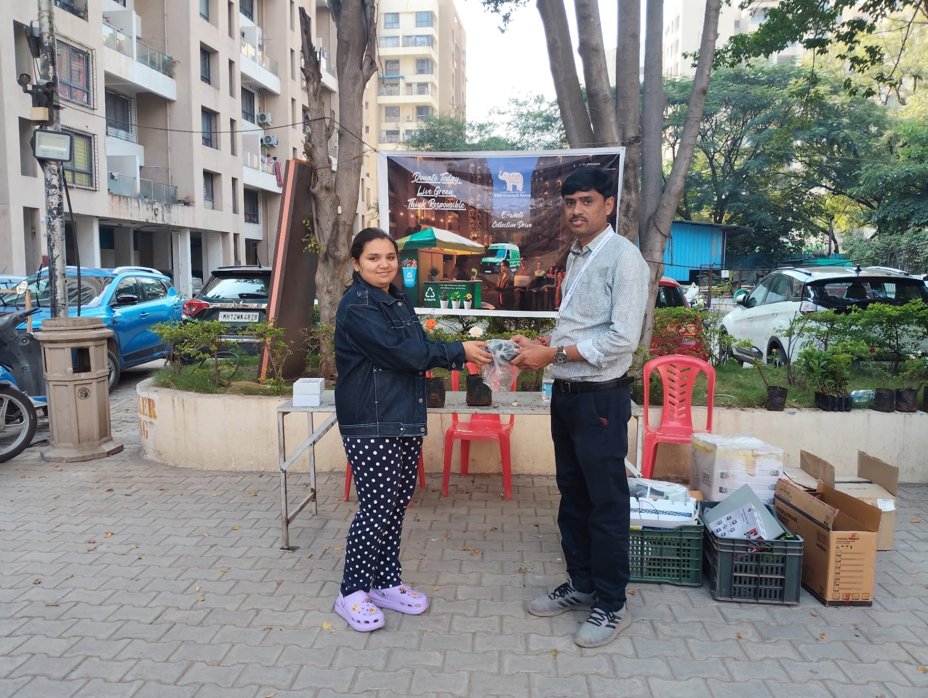 Ivy Botanica – E-Waste Collection Drive - Gallery Image 11