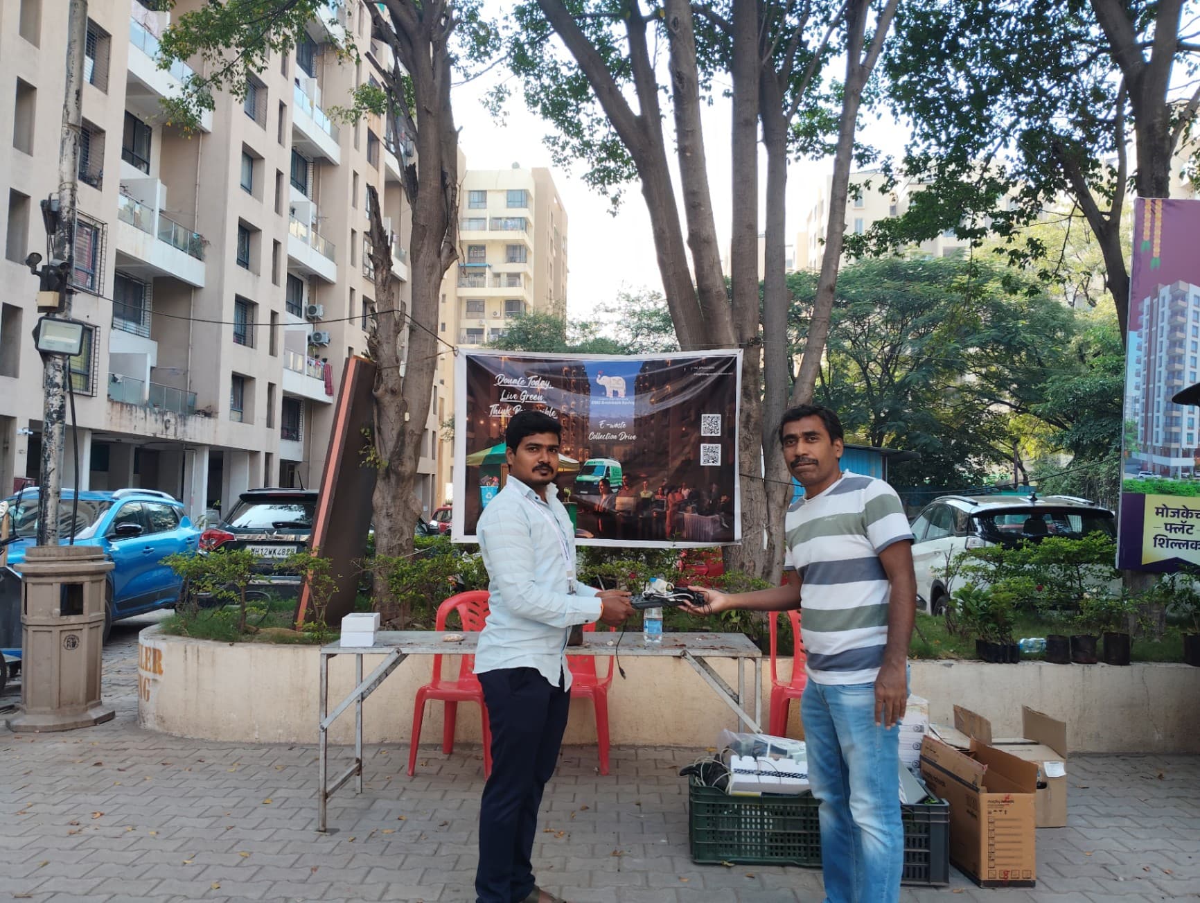 Ivy Botanica – E-Waste Collection Drive - Gallery Image 12