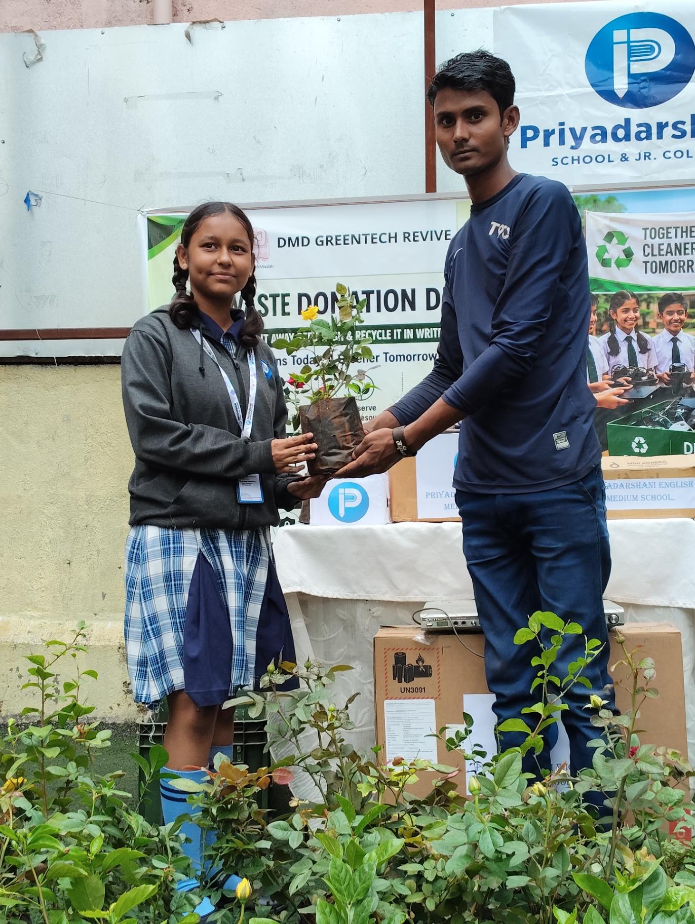 Priyadarshani School โ E-Waste Awareness & Collection Drive - Gallery Image 26