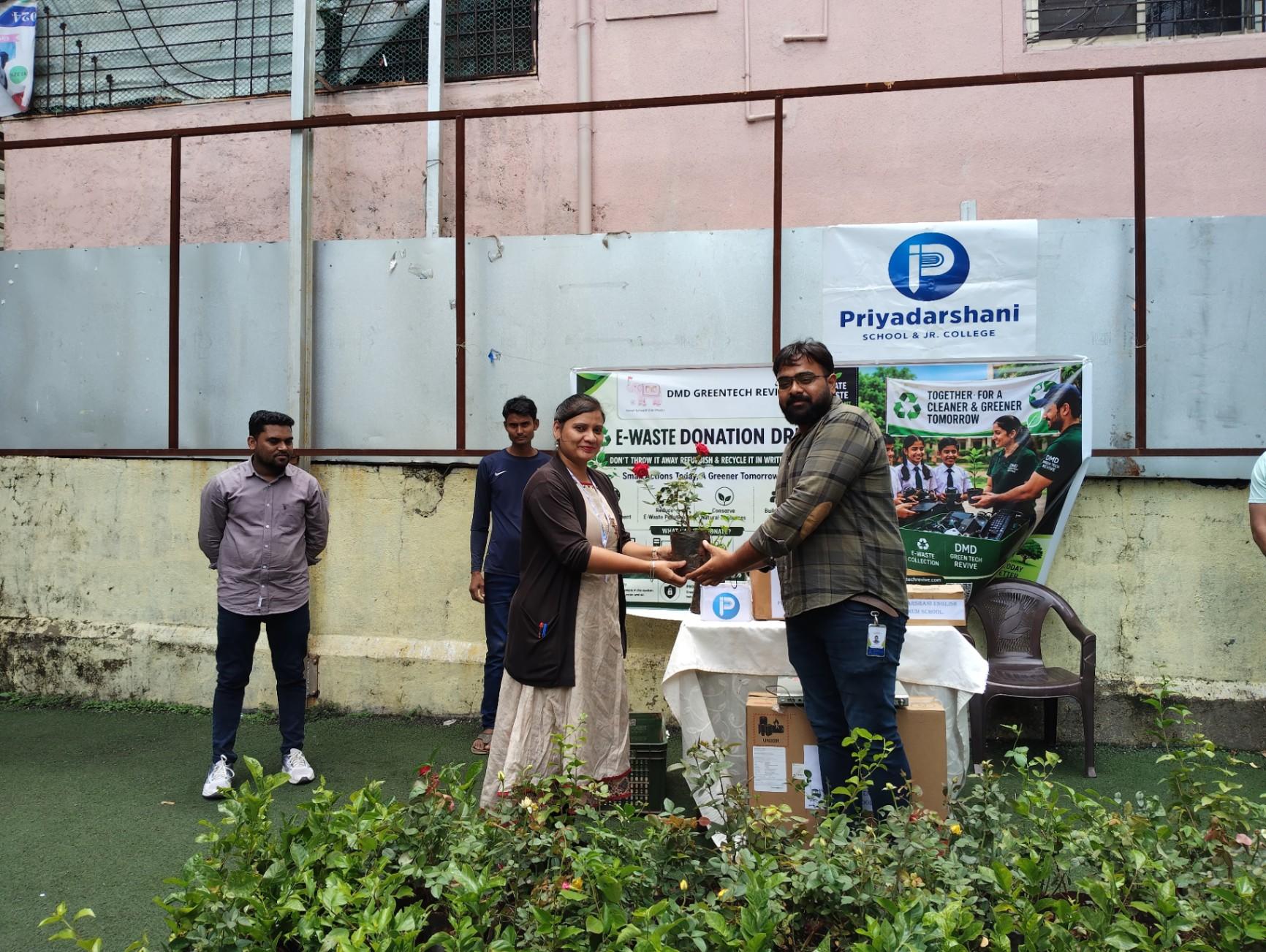 Priyadarshani School โ E-Waste Awareness & Collection Drive - Gallery Image 15