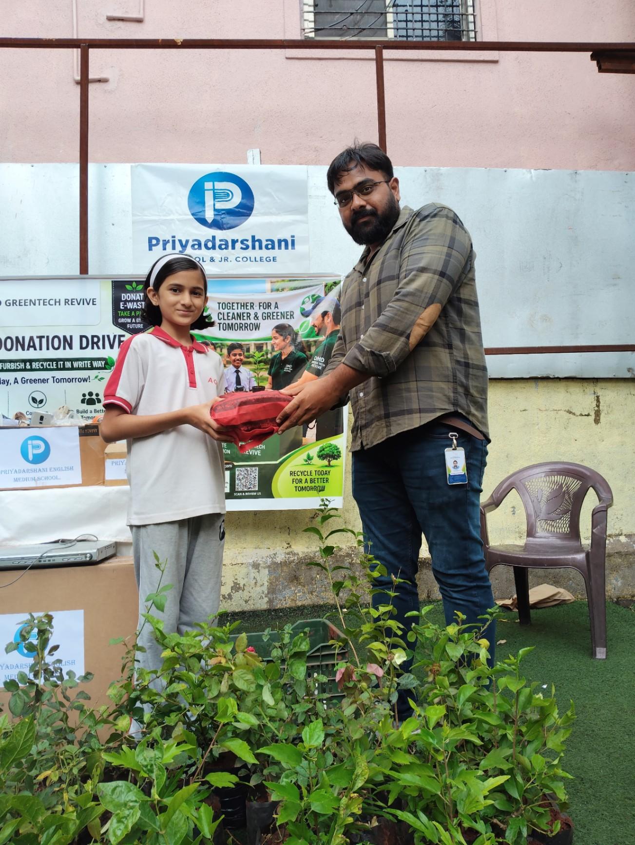 Priyadarshani School โ E-Waste Awareness & Collection Drive - Gallery Image 32